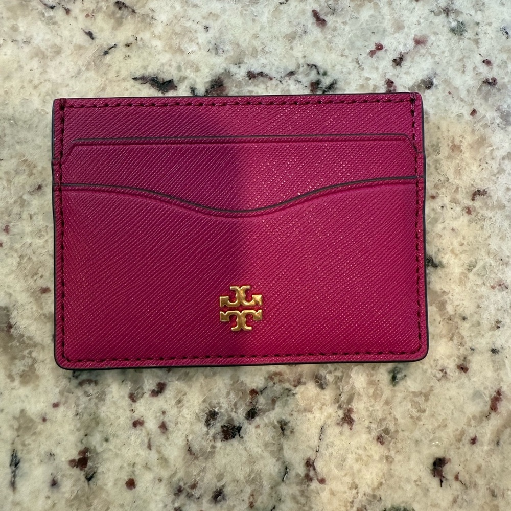 Tory Burch Emerson Slim Card Case in Prickly Pear